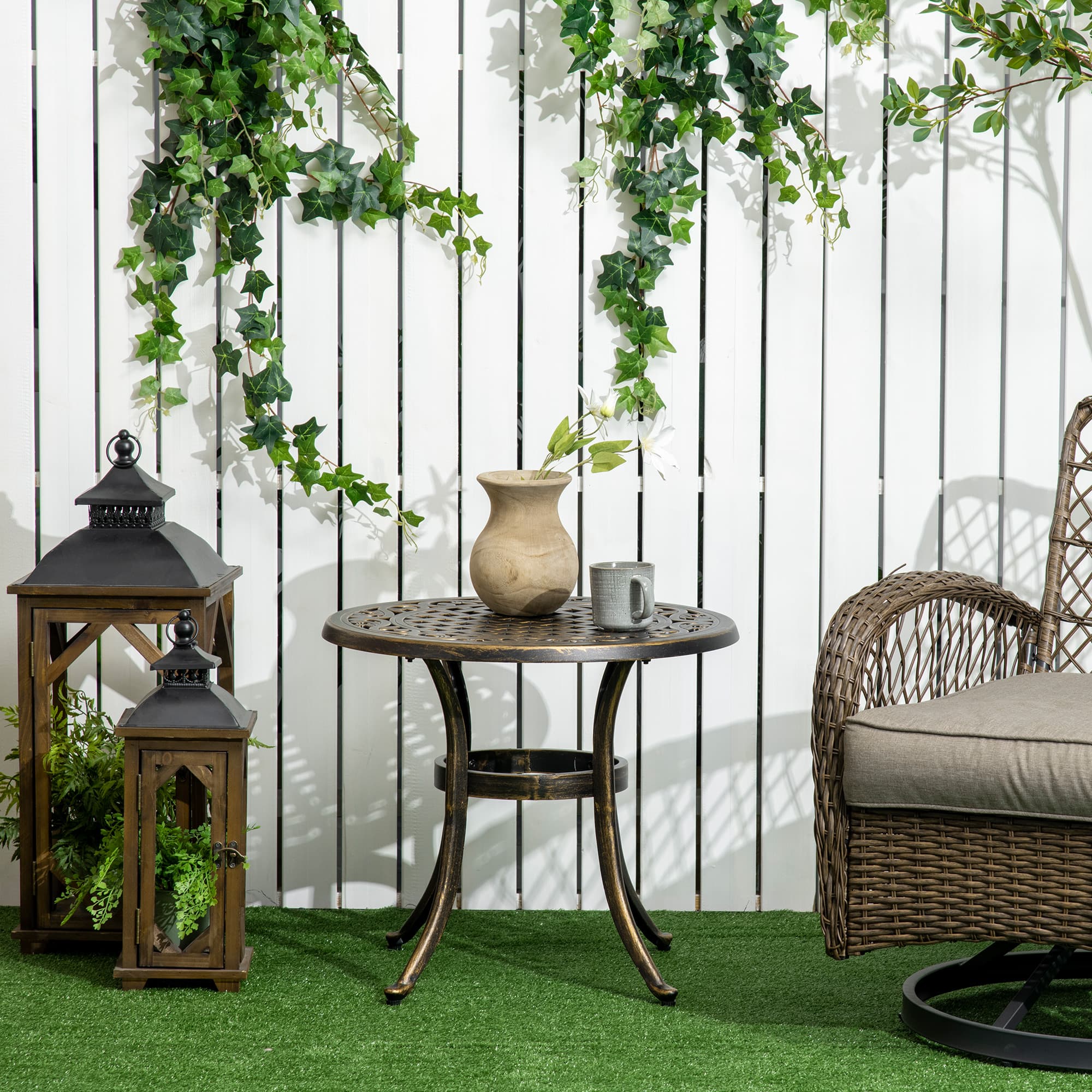 Outsunny Ф23.6" Round Outdoor Side Table Cast Aluminum Patio Coffee Desk Bronze | Aosom Canada