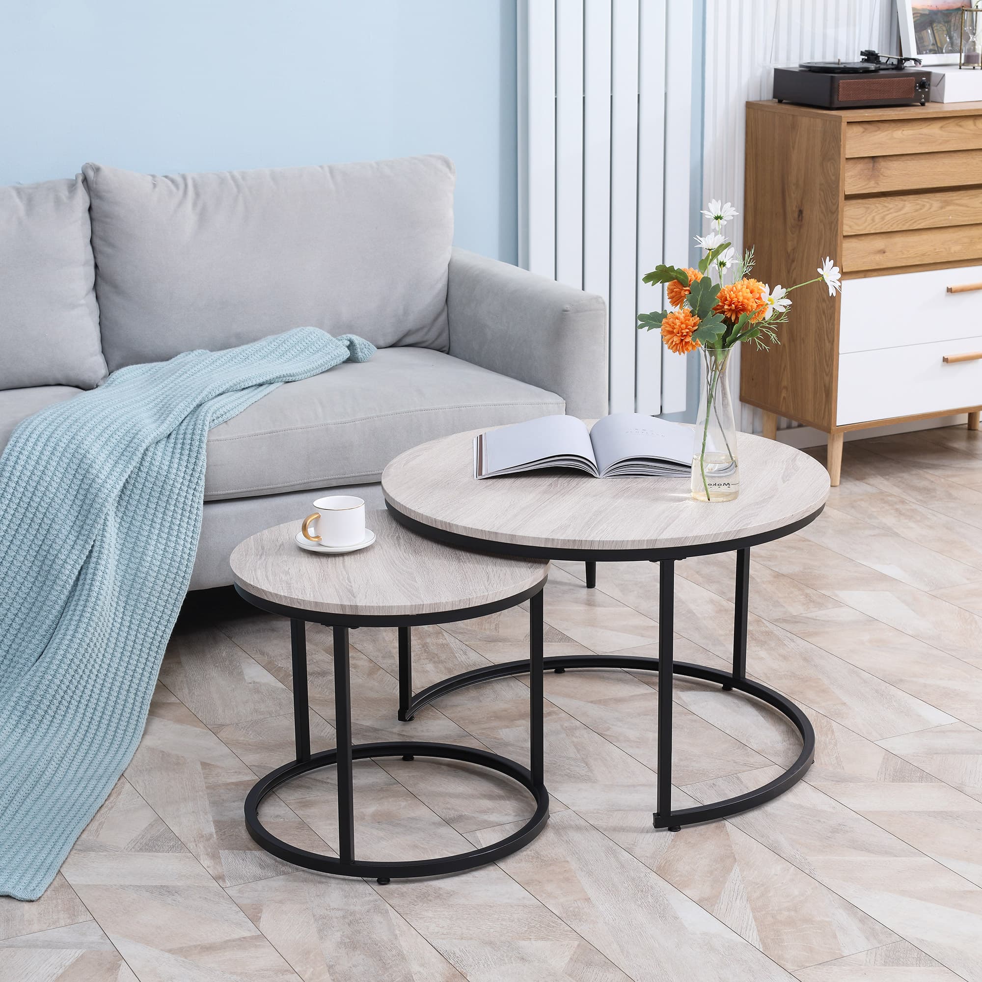 HOMCOM Nesting Round Coffee Table Pair Set of 2 Stackable Sofa Side Table Metal Frame Simple Design Grey Wood Grain | Aosom Canada