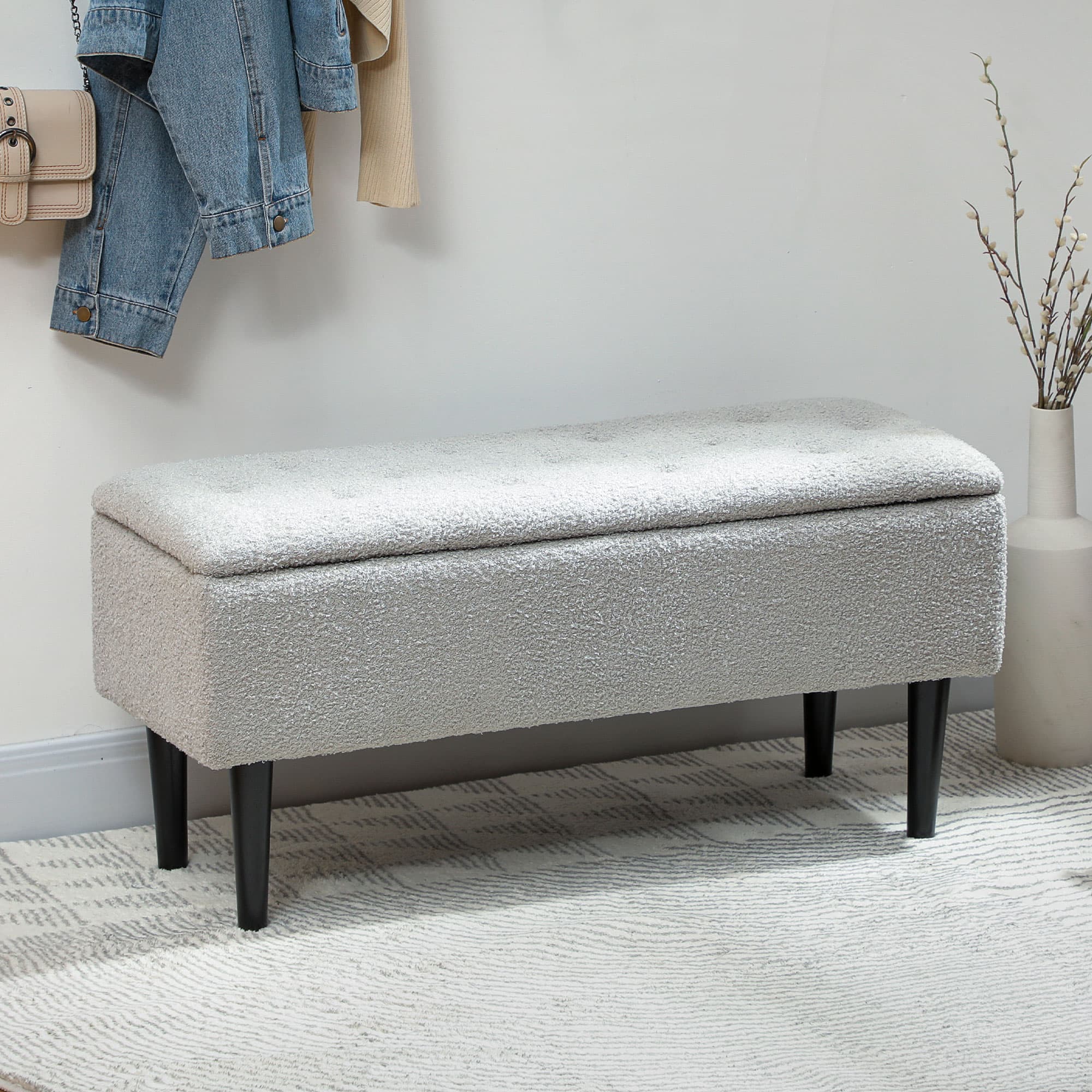 HOMCOM Luxe Lamb's Wool Ottoman: Modern Storage Bench for Elegant Living Spaces | Aosom Canada